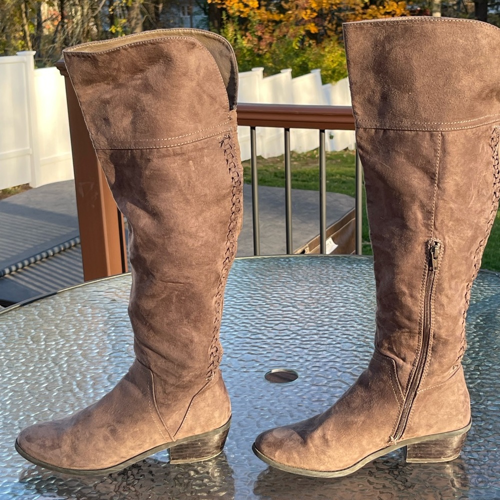 Sonoma knee high boots